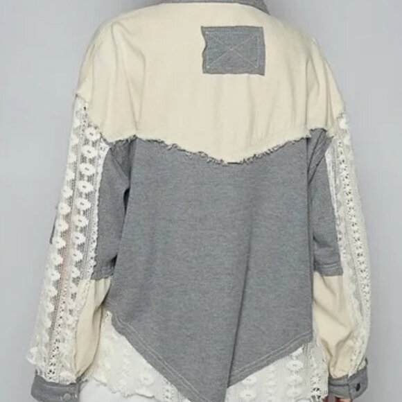 059 Pol Crochet Mixed Fabric Lace Grey/Creme Shacket Jacket NEW Size Small - Picture 3 of 4